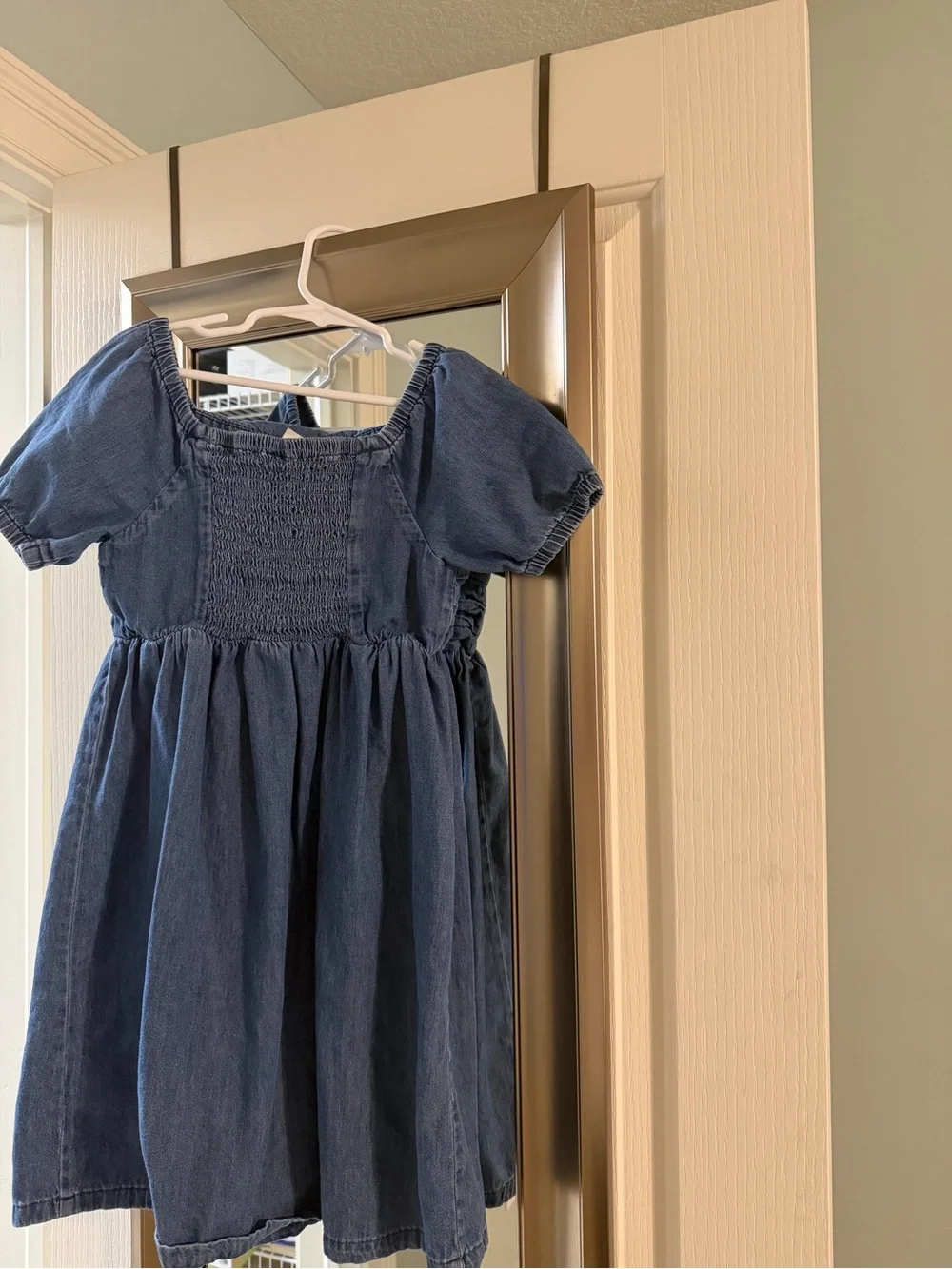 OshKosh 100% Cotton Denim Smocked Kids Dress size 8